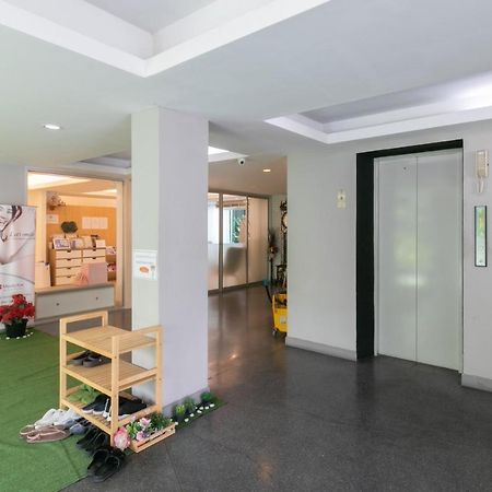 Resortel Lat Phrao 91 Banguecoque Exterior foto