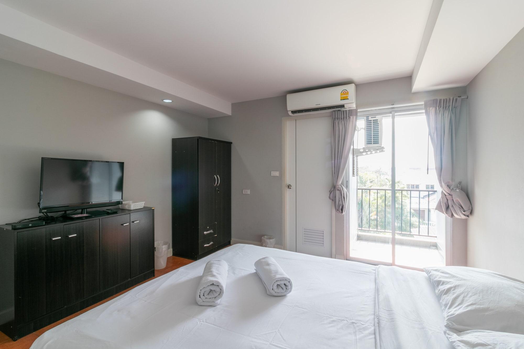 Resortel Lat Phrao 91 Banguecoque Exterior foto
