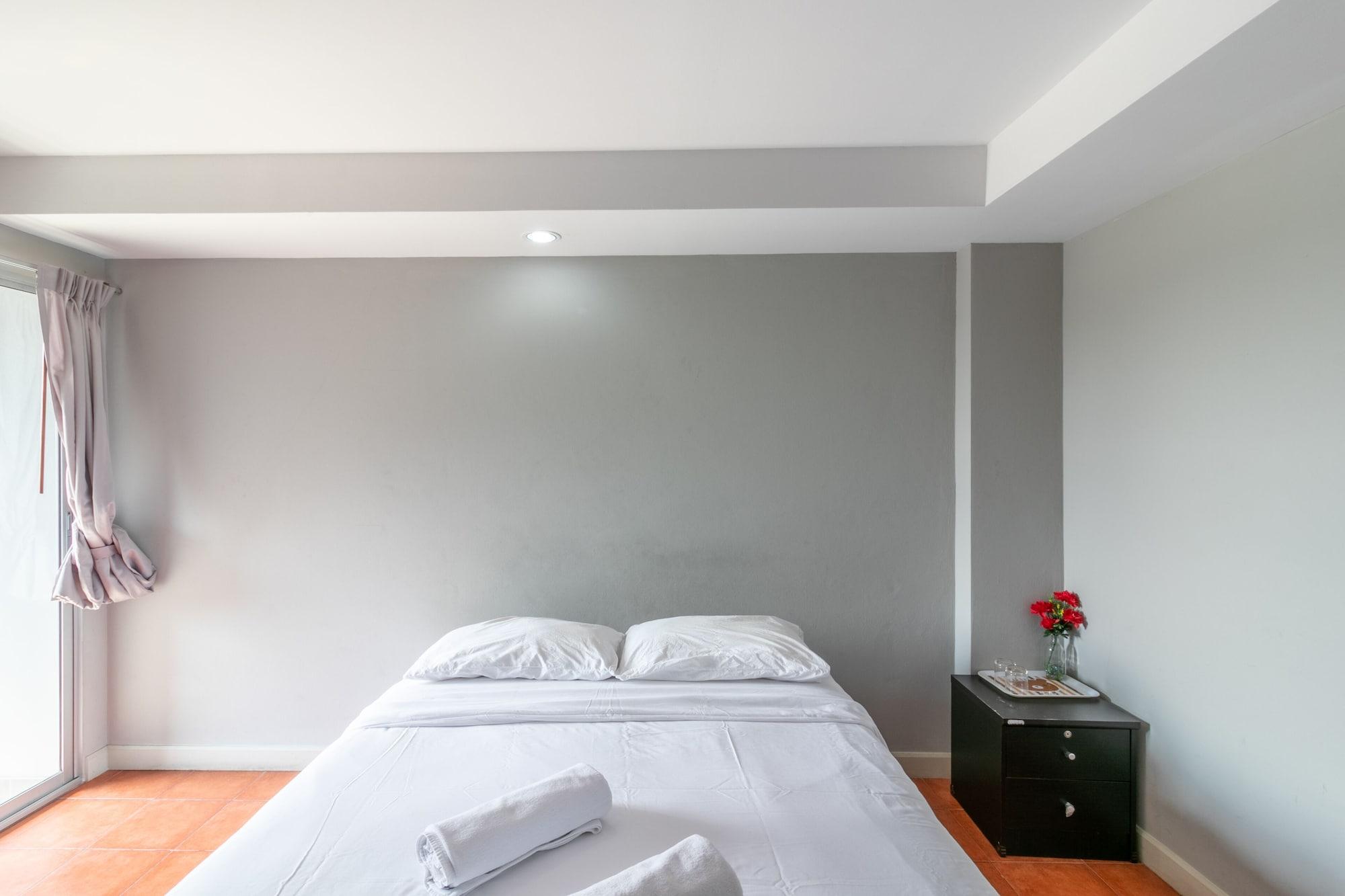 Resortel Lat Phrao 91 Banguecoque Exterior foto