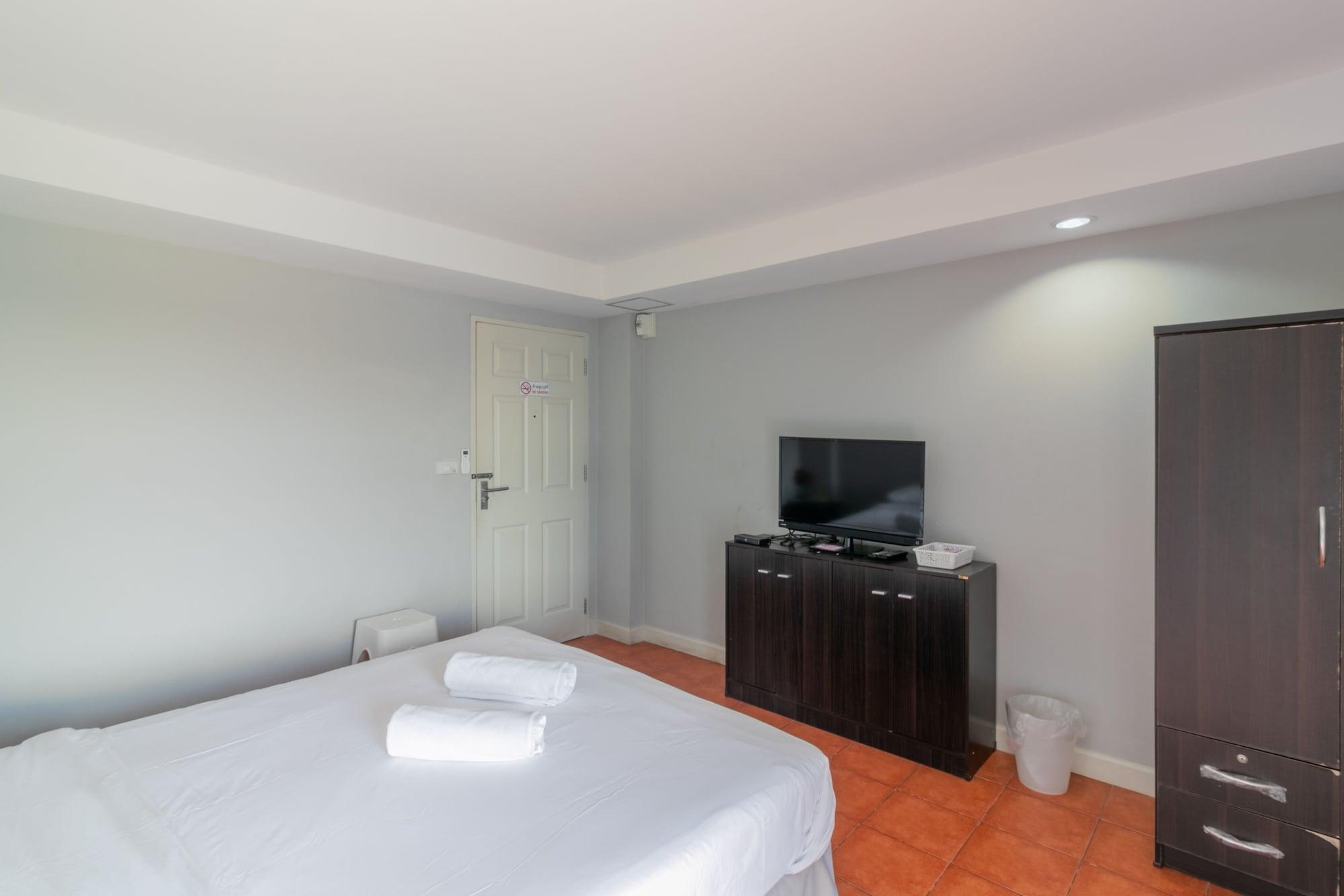 Resortel Lat Phrao 91 Banguecoque Exterior foto